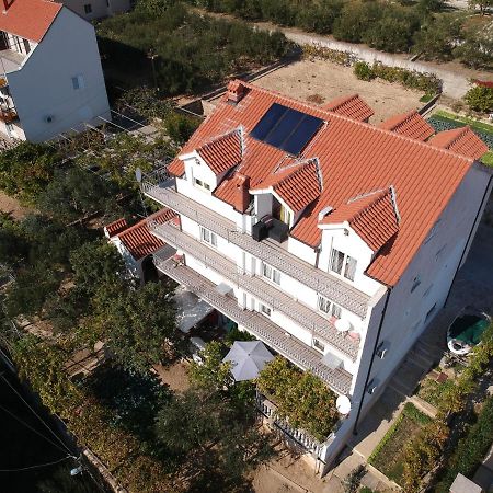 Villa Milic*** Donji Seget Extérieur photo